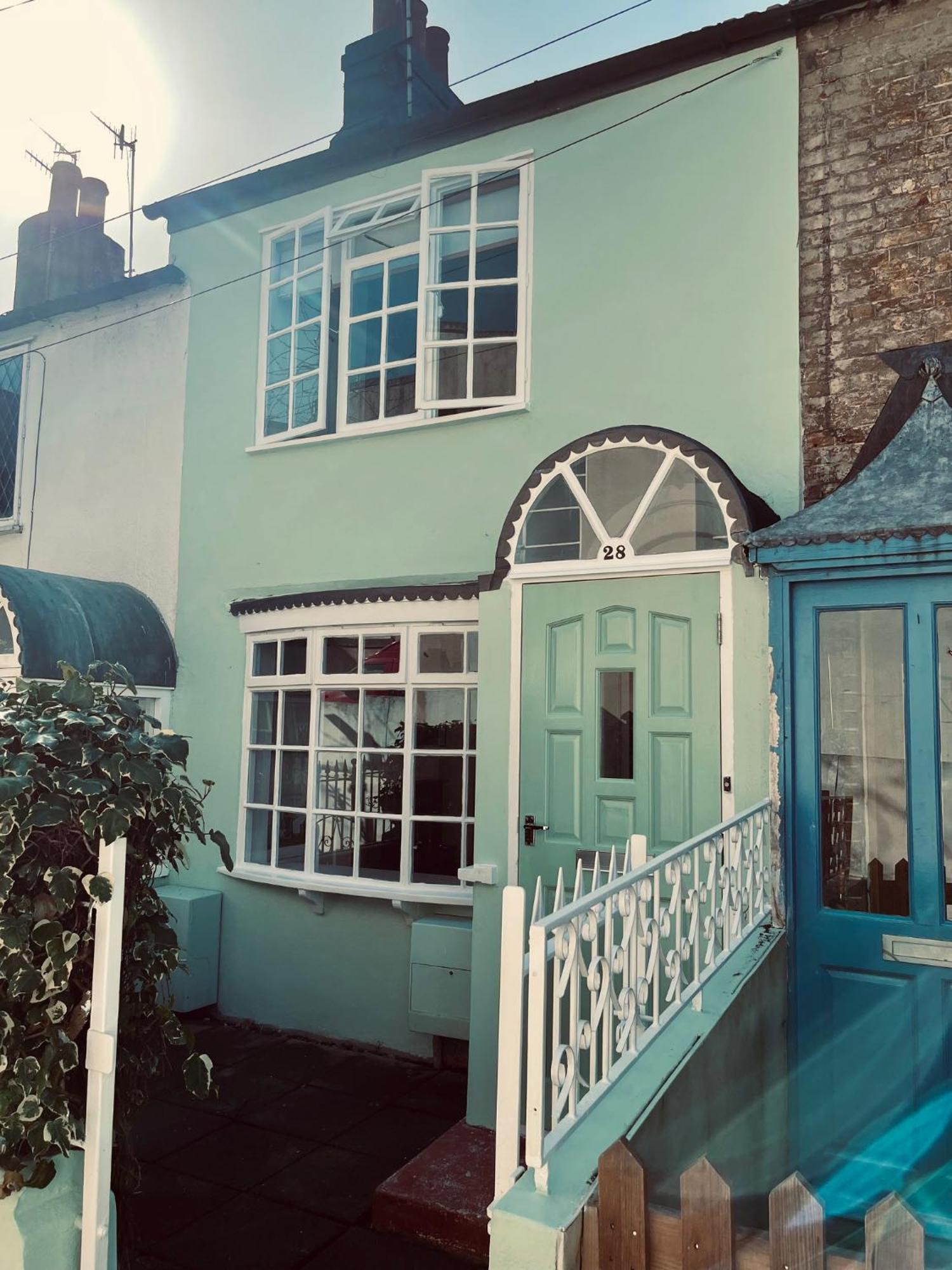 North Laine Sunny Cottage - Parking Available برايتون المظهر الخارجي الصورة
